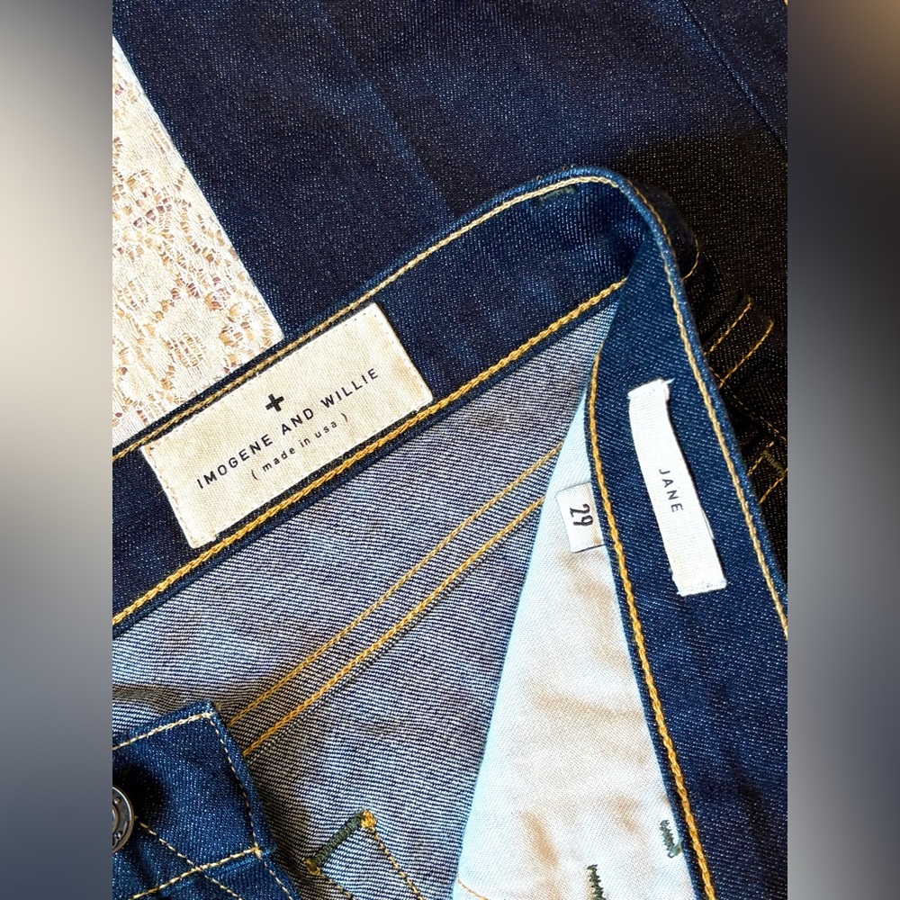 EUC 29 Imogene + Willie Blue Denim Jeans